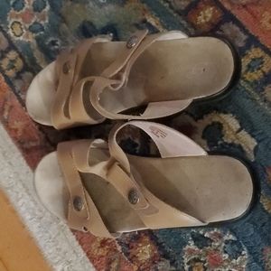 Tan leather sandals